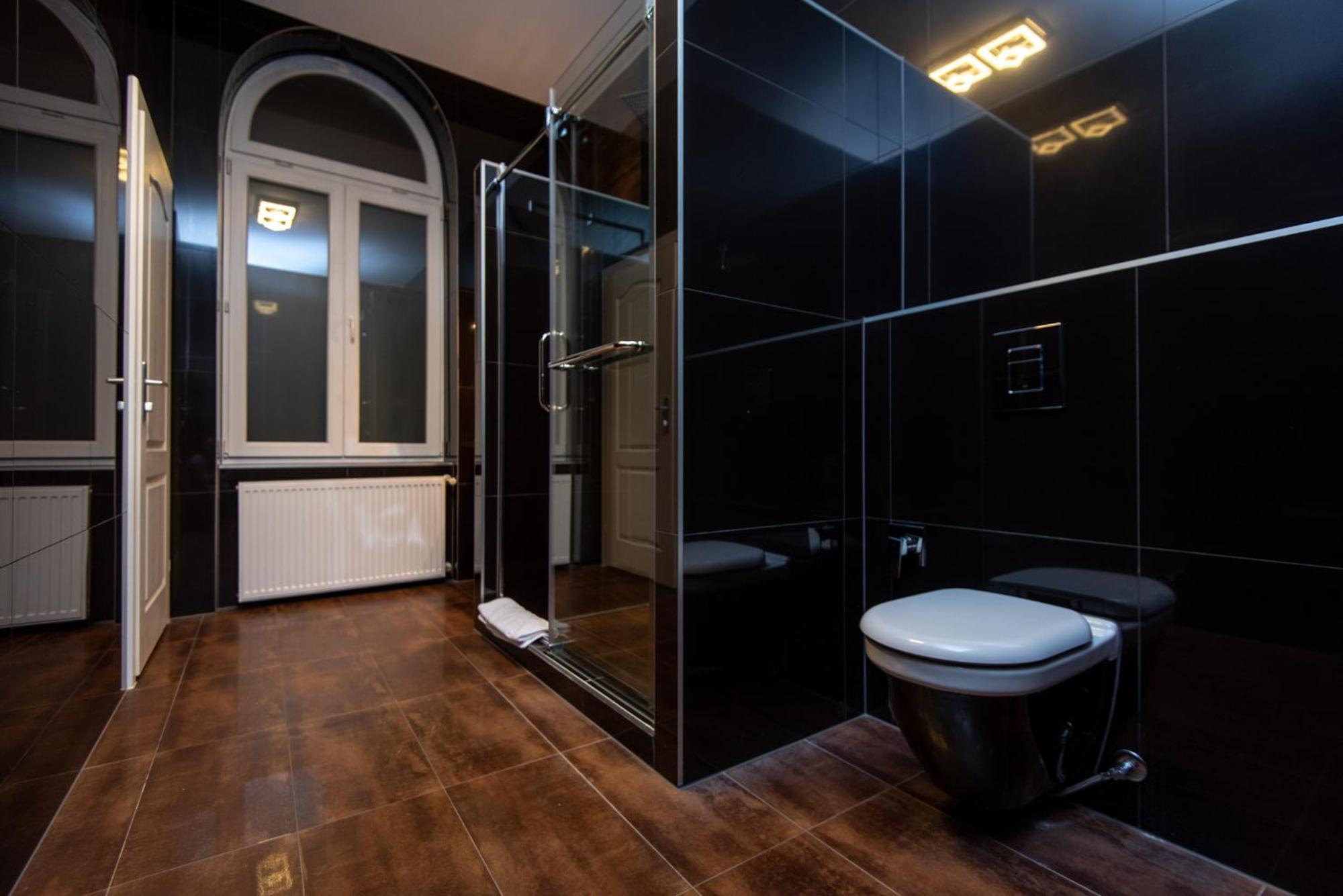 Main Street Suites Sarajevo Ngoại thất bức ảnh